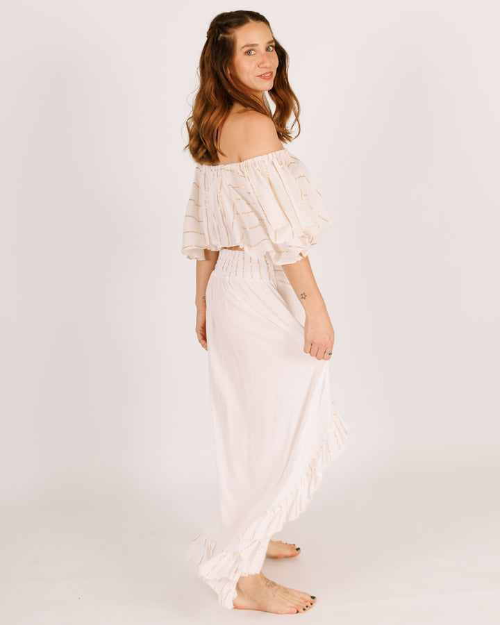 סט: טופ מלמלה + חצאית, לבנה פסי זהב