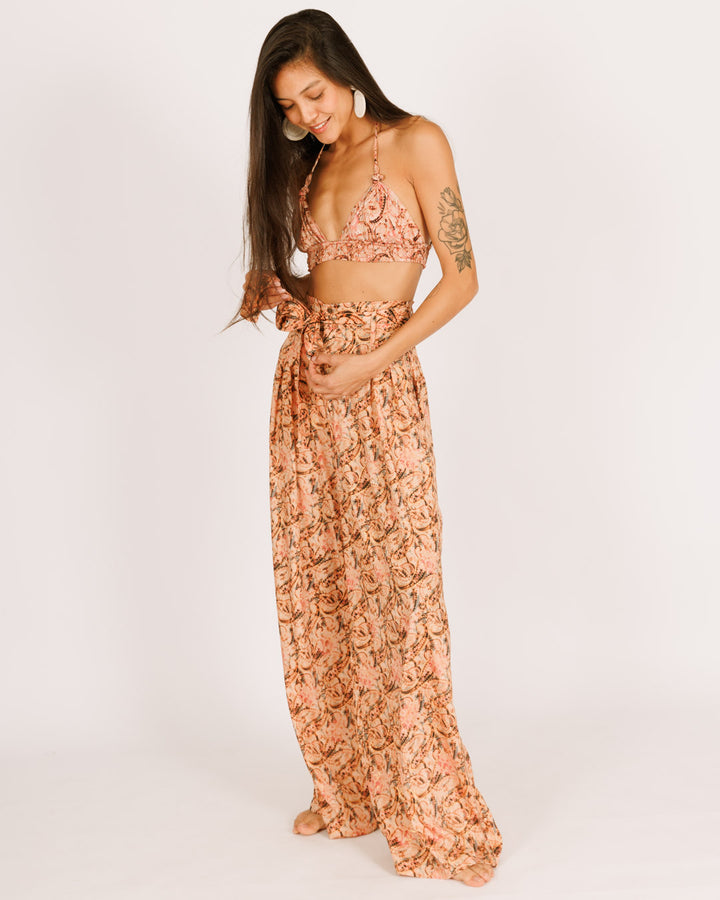 סט: טופ משולשים + מכנס אלגנטי, משי ורוד כתמתם