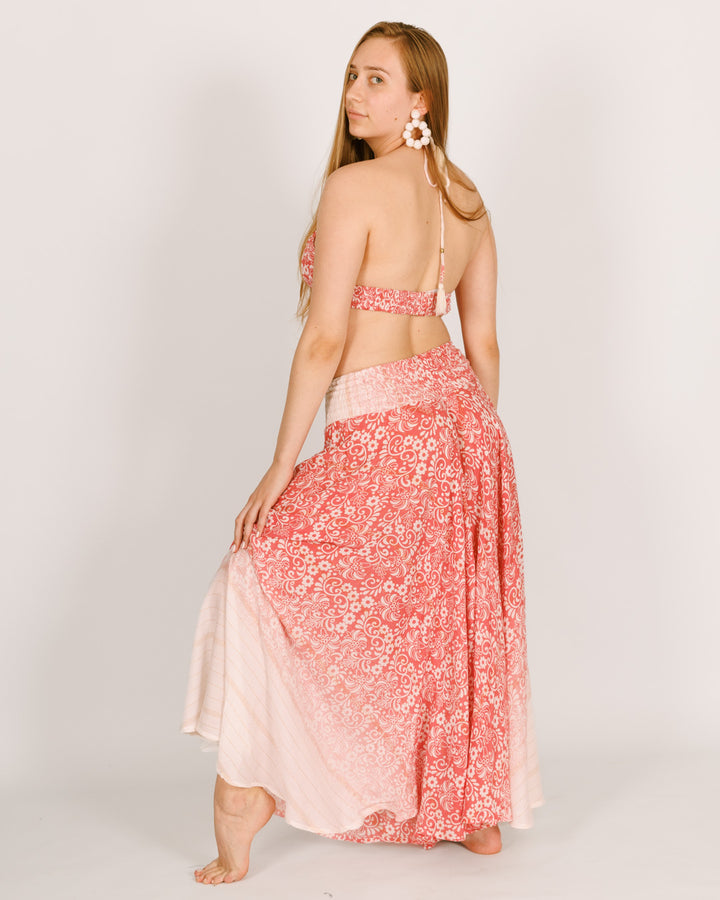 סט: טופ משולשים + מכנס מטריה, לבן פרחים ורודים