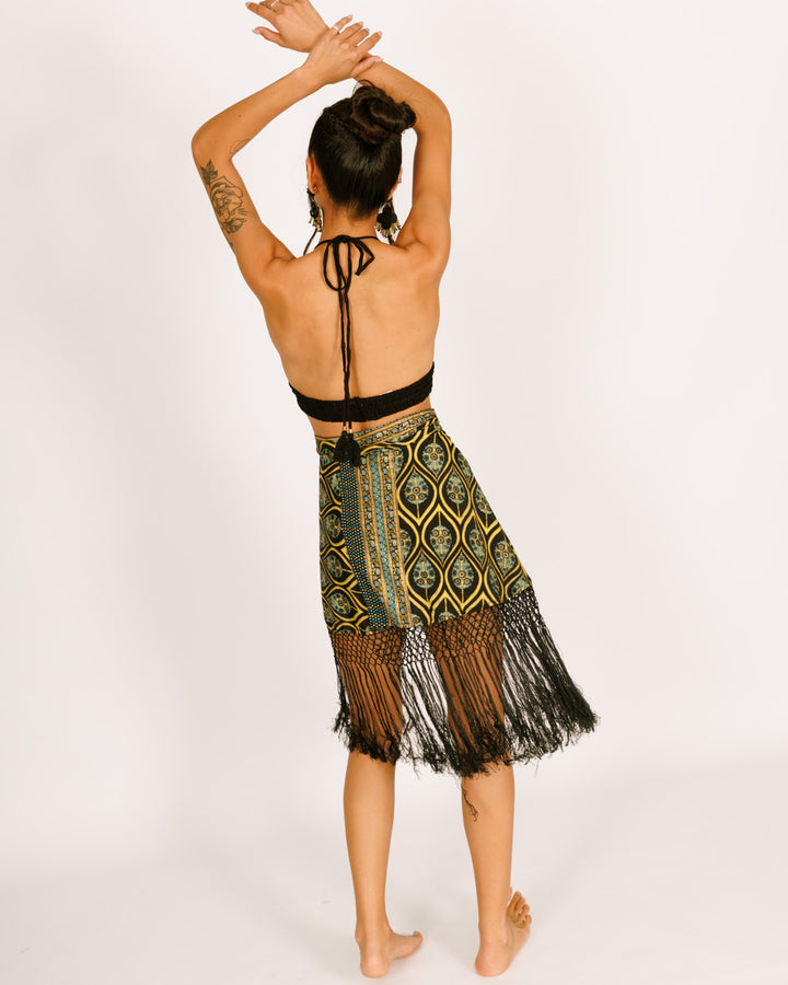 סט: טופ שחור + חצאית קשירה מיני קורי עכביש