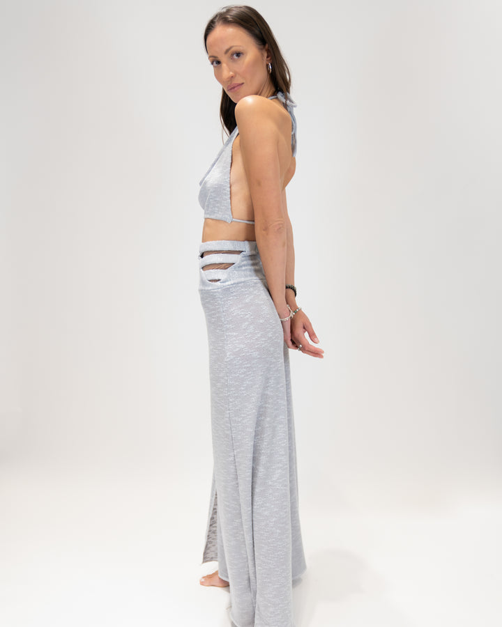 סט כותנת לייקרה אפור בהיר/ תכלת שקוף: טופ צווארון נשפך ומכנס ארוך שסעים