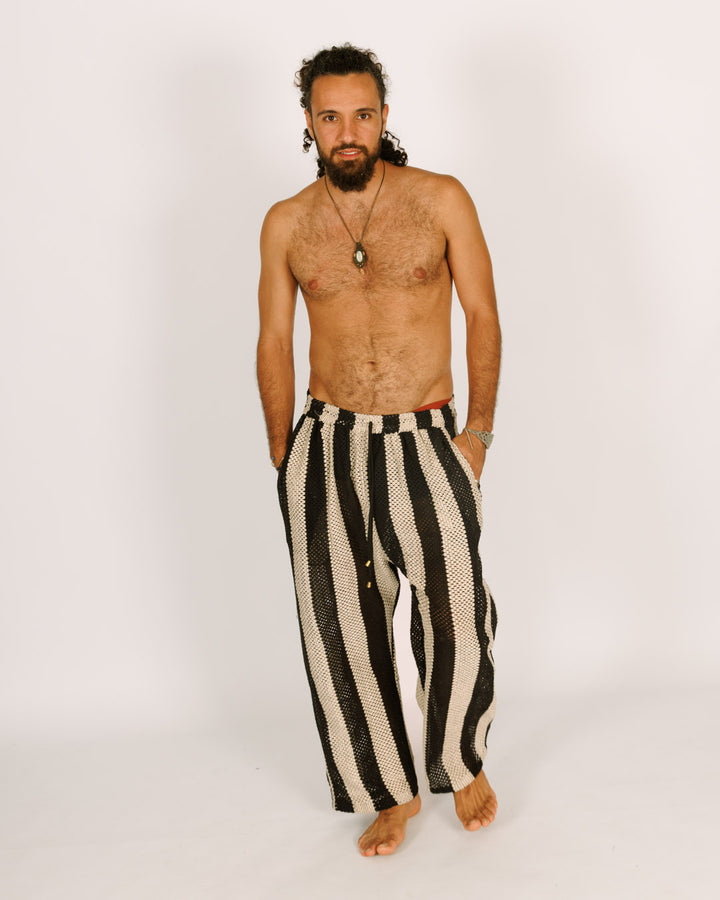 סט: מכופתרת ארוכה + מכנס ארוך, רשת פסים שחור-נטורל לגבר