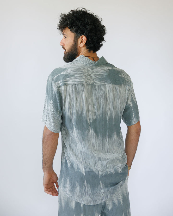 סט: מכופתרת קצרה עם כיס + מכנס קצר בצביעה משופשפת אפור לגבר