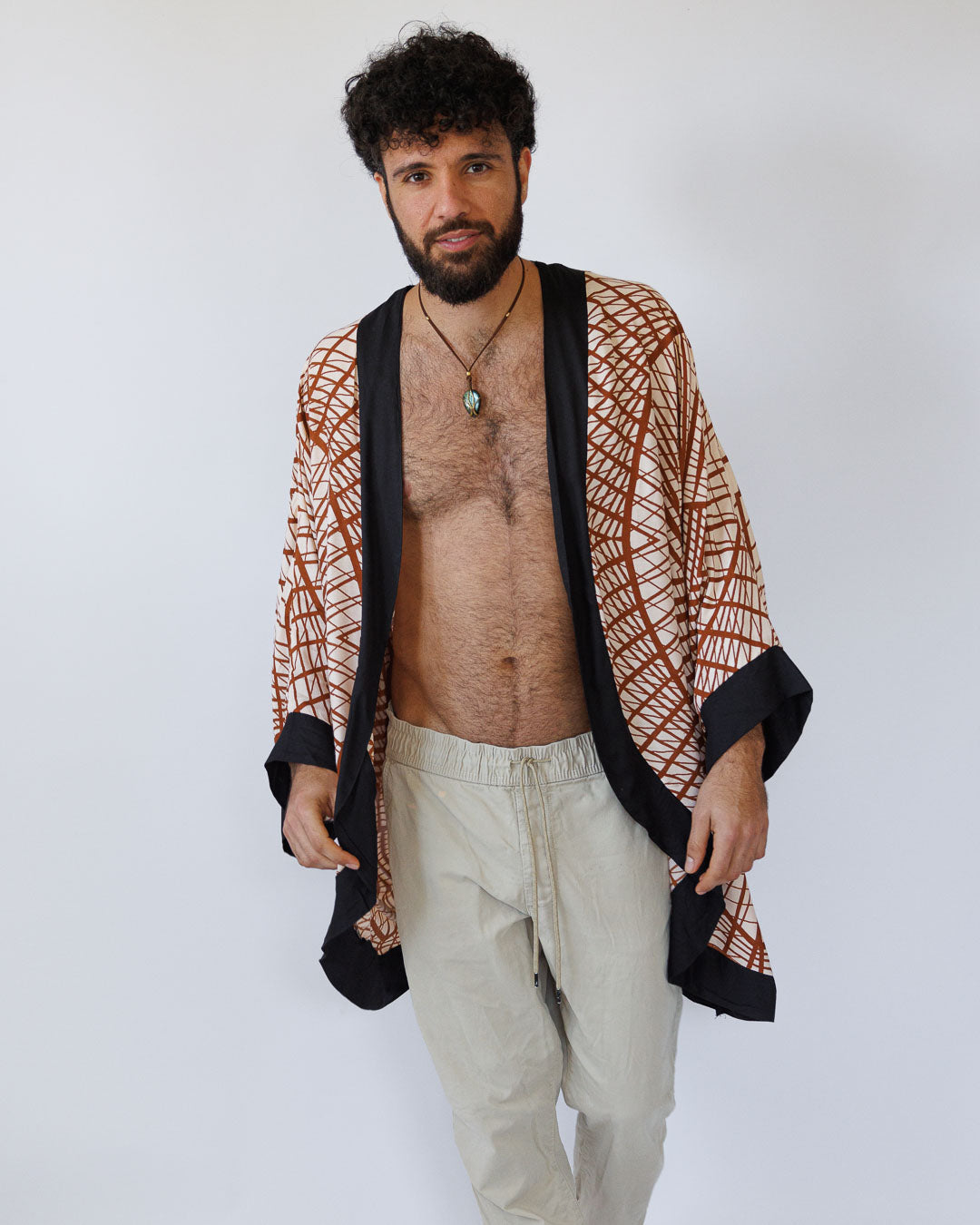 קימונו/ עליונית ויסקוז, כתומה עגולה, בהדפס גאומטרי לגבר