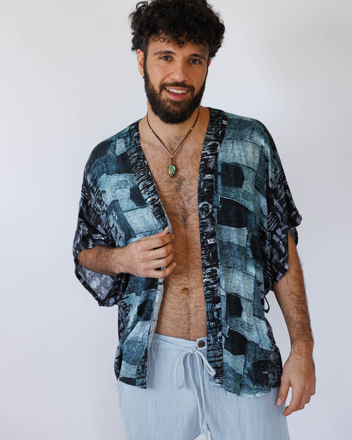 קימונו קצר ויסקוז סופר רך בהדפס כחול גלקטי/ לבן יפני לגבר