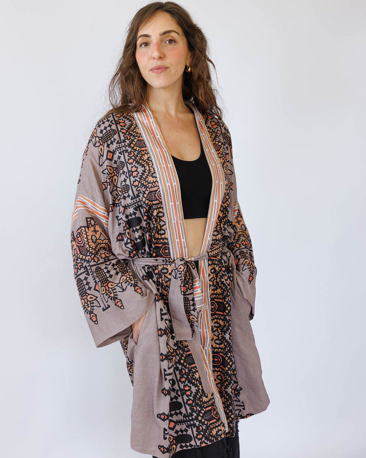 קימונו ויסקוז מידי, שרוול ארוך בהדפס אפור גאומטרי לאישה