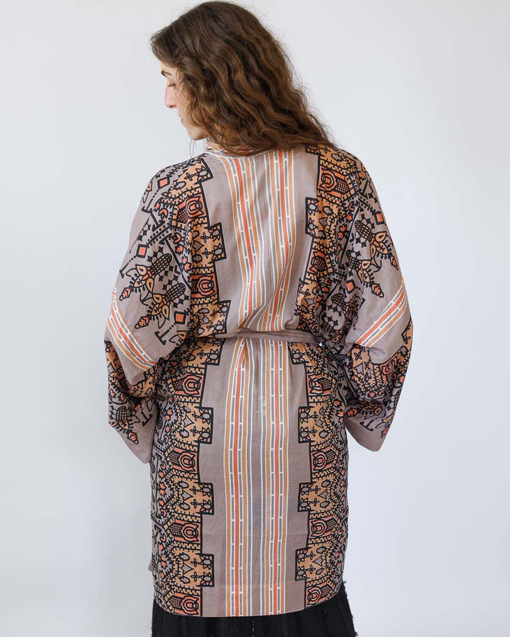 קימונו ויסקוז מידי, שרוול ארוך בהדפס אפור גאומטרי לאישה