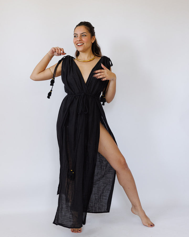 שמלת וי כיווצי כתפיים ושסעים כותנה שחורה