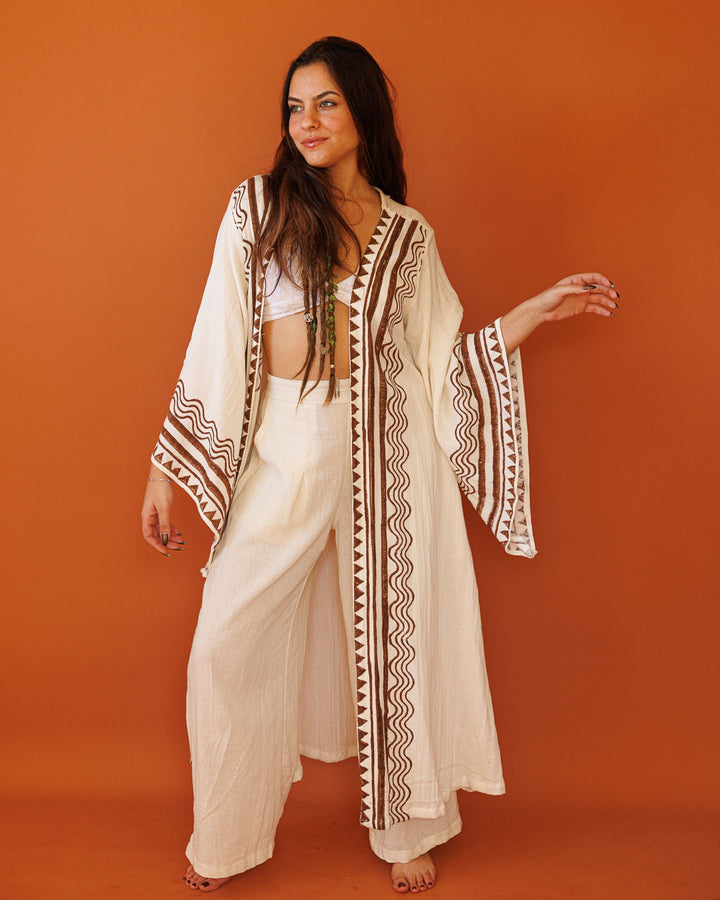 קימונו מקסי, כותנה רכה לבנה ושבטית, שרוול ארוך, בהדפס חותמות עץ ידני לאישה