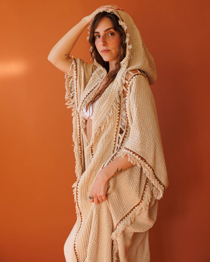 קימונו כותנת פיקה מקסי נטורל, בהדפס בלוק־פרינט ידני (חותמות עץ) לאישה