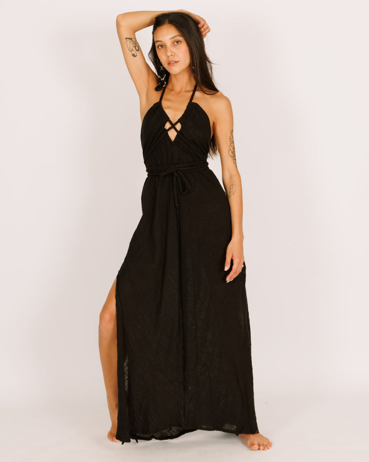 שמלת מקסי שחורה צמות, ללא שרוול