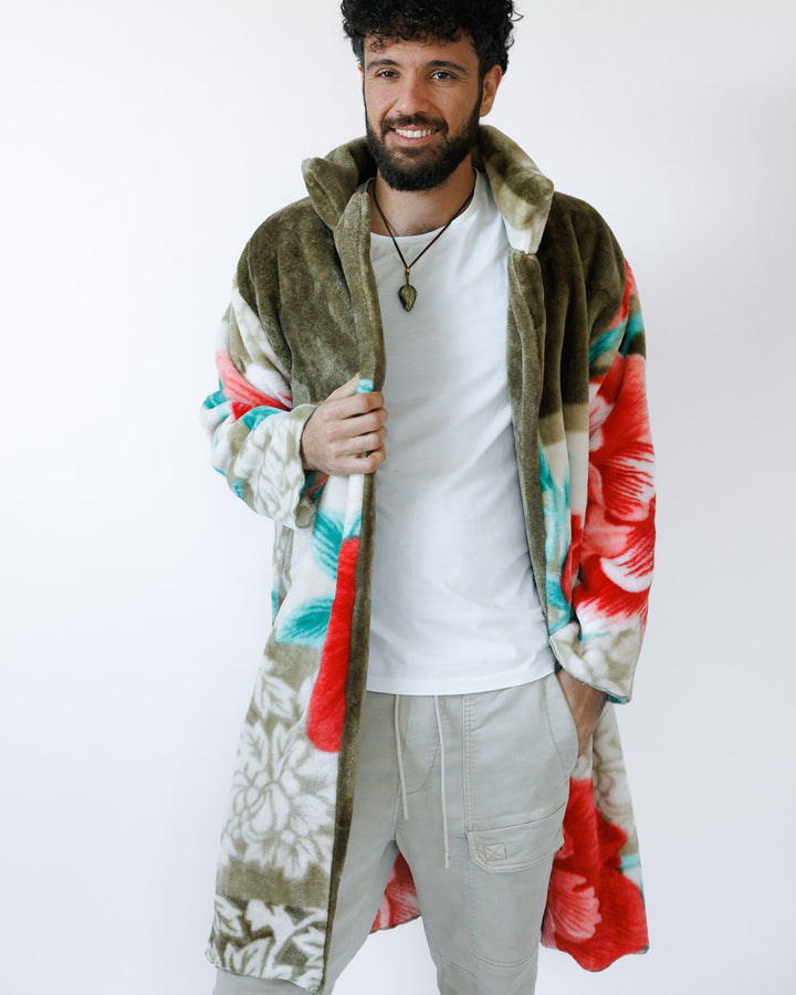 מעיל שמיכה פליז לגבר – מעיל ארוך רך ומחמם - ירוק פרחוני תכלת אדום