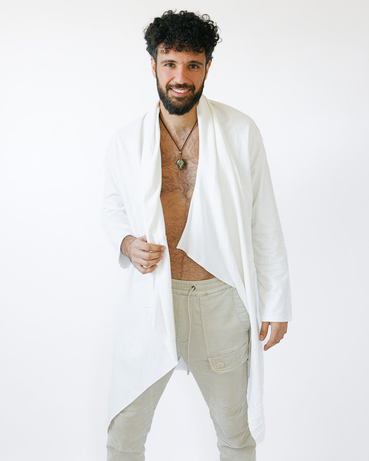 קימונו כותנה לבן עם צווארון שופע, עיטור פסים בקצוות, שרוול וגב לגבר