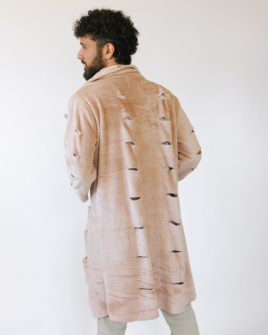 מעיל פרווה קרעים ניוד לגבר