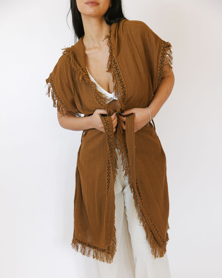 קימונו כותנה דקה קצר, מידי חום, עם קפוצון ועיטור גיאומטרי בשוליים לאישה