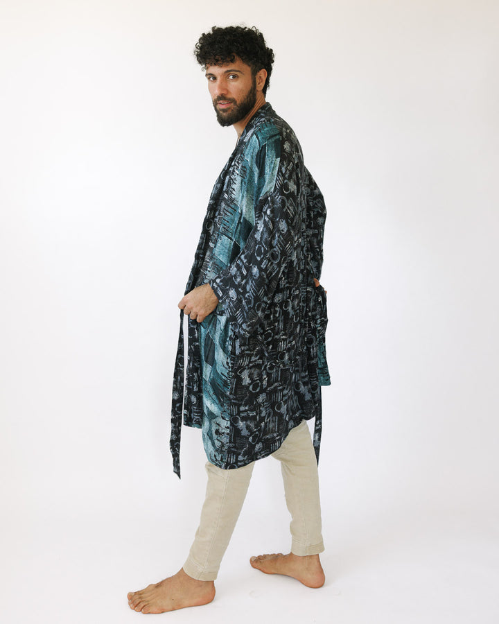 קימונו מקסי ויסקוז סופר רך בהדפס כחול גלקטי לגבר