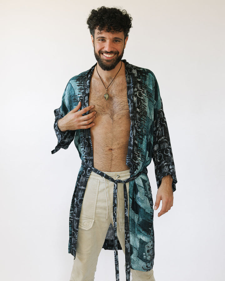 קימונו מקסי ויסקוז סופר רך בהדפס כחול גלקטי לגבר