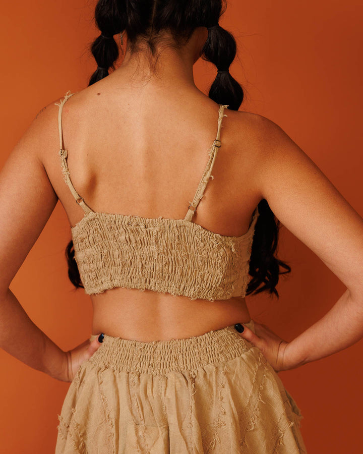 סט: טופ משולשים, כותנת פרנזים חאקי + מכנס מטריה קצר, כותנת פרנזים חאקי