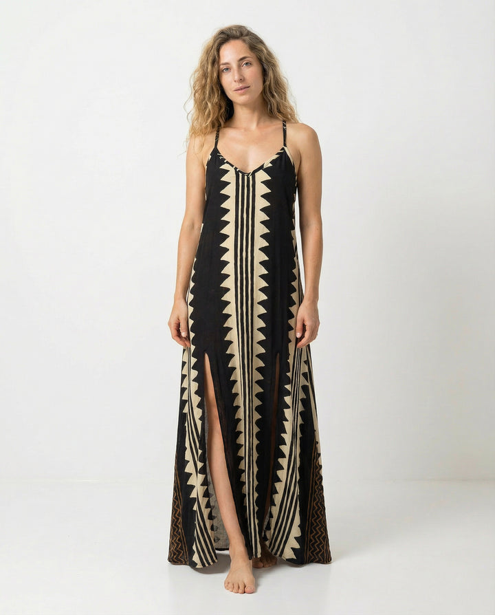 שמלה מקסי ויסקוז שחורה, שסעים, בהדפס פסים שבטי